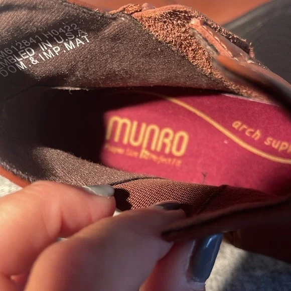 Munro Jackson Leather Boot.NEW - Picture 9 of 9